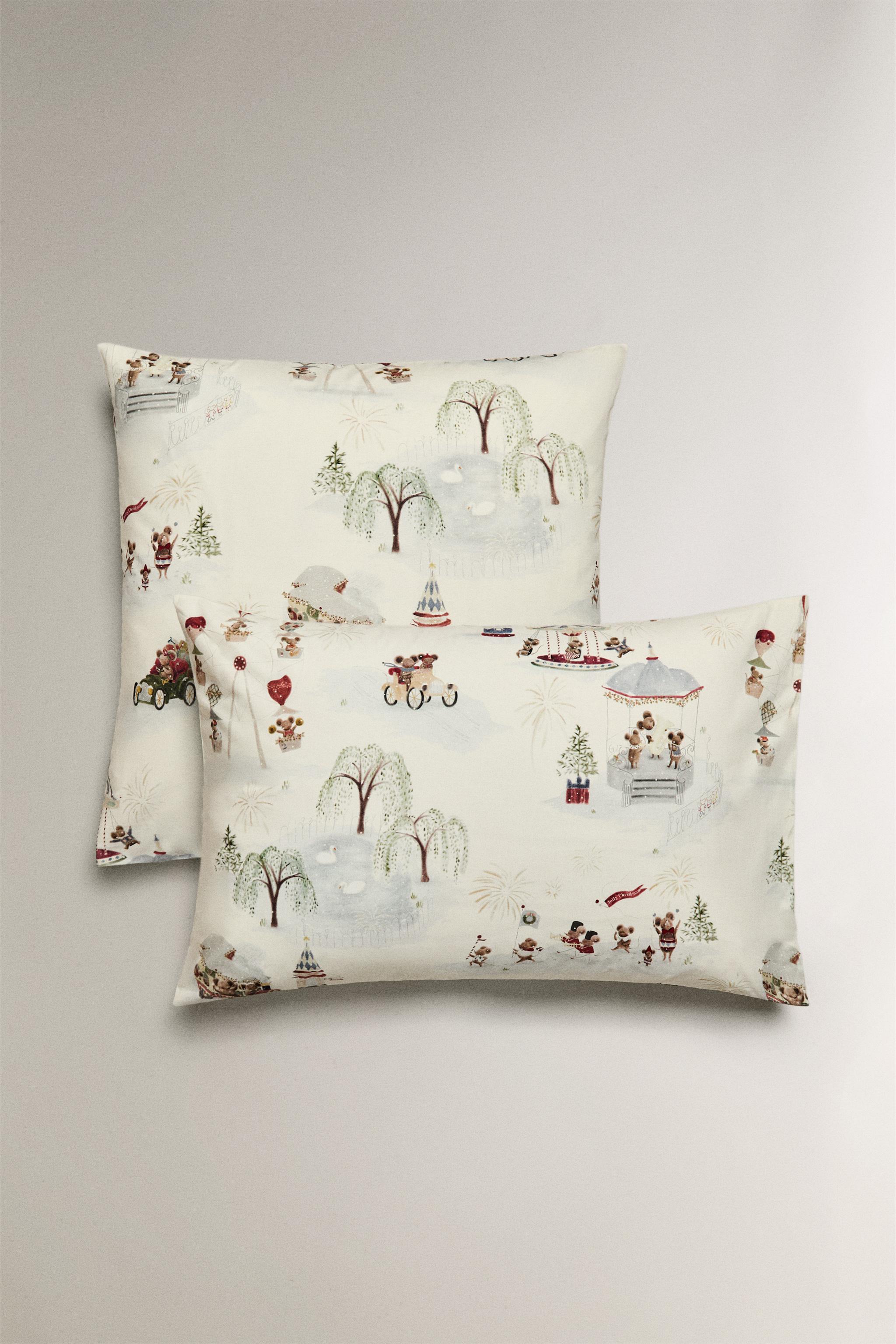 CHILDREN'S CHRISTMAS MICE PILLOWCASE